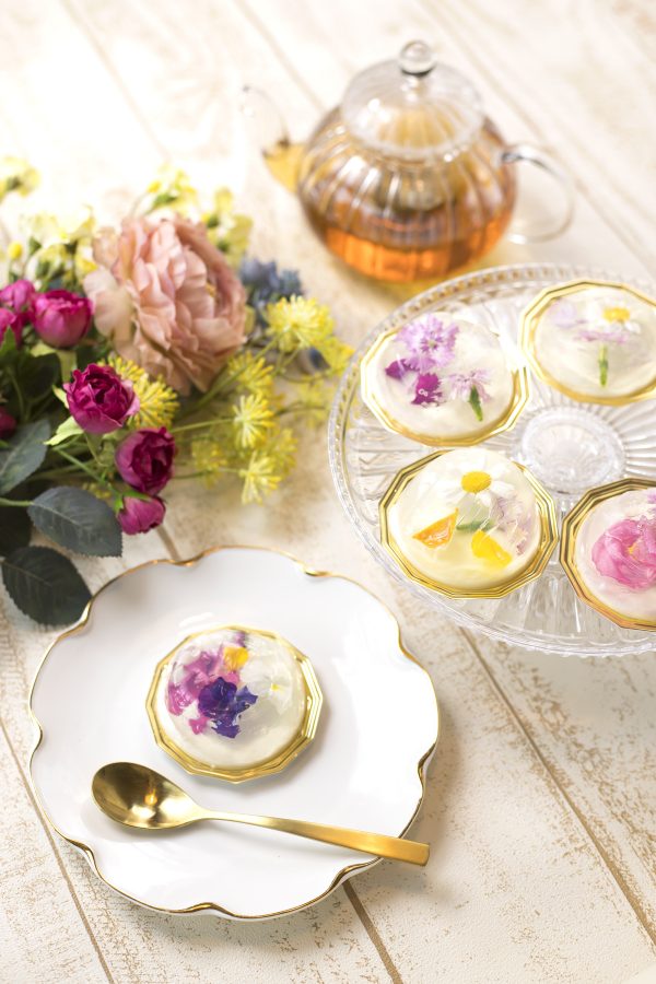 エルダーフラワーとラズベリーのゼリーのレシピ